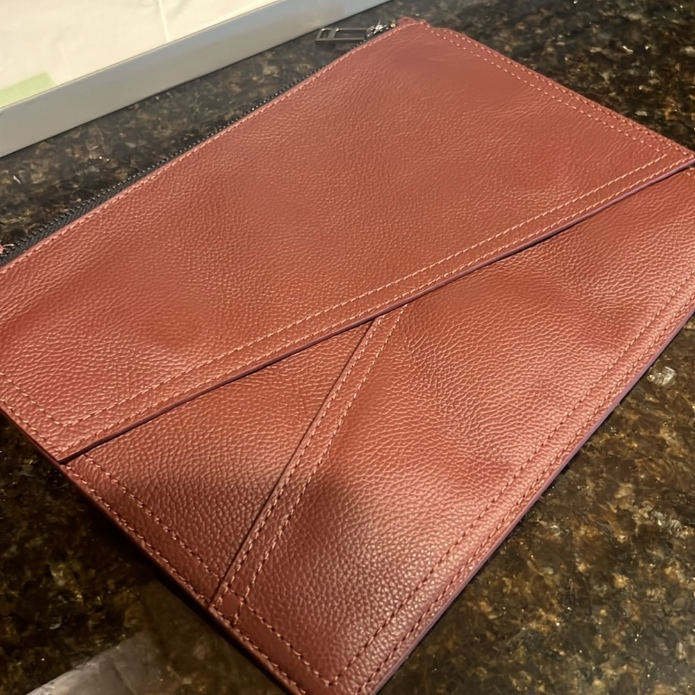 Botkier Cobble Hill Large Leather Clutch Bag - Picture 6 of 12